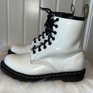 WHITE glossy patent leather chunky Dr Doc Martens grunge goth punk boots size 8